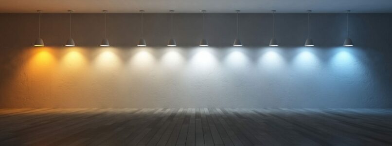 hanging lamps with bulbs of different color temperatures and types of white light